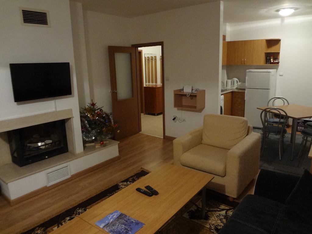 Deluxe Apartments Pamporovo Oda fotoğraf